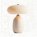 Lampe en céramique blanche avec abat-jour en tissu beige 25 x 25 x 45 cm